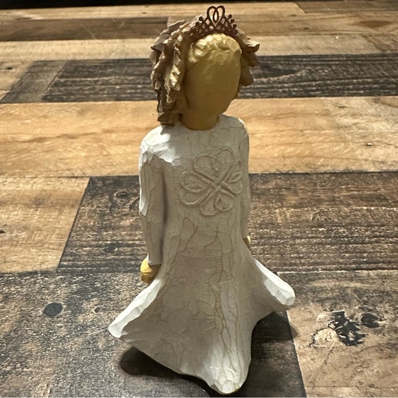 Willow Tree ‘Irish Charm’ Figure - Picture 5 of 6